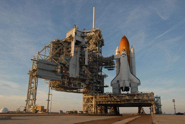 NASA Eyes Kinked Space Shuttle Hose for Feb. 7 Launch